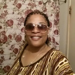 Meet your Posher, Cherry